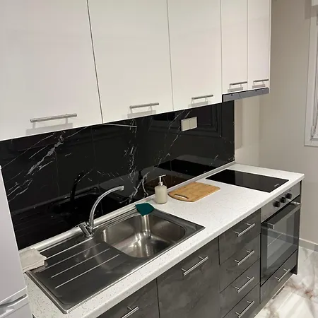 Aigli 2 Apartmán *